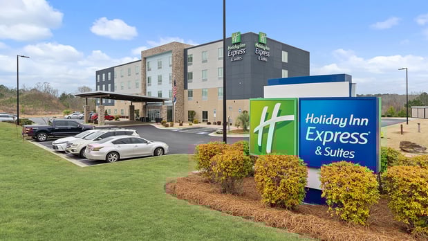 Images Holiday Inn Express & Suites Macon North by IHG