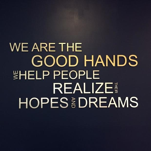 Images Luis Vienrich: Allstate Insurance