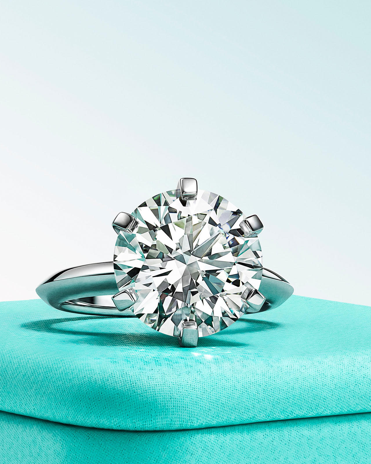 engagement_ring_diamond