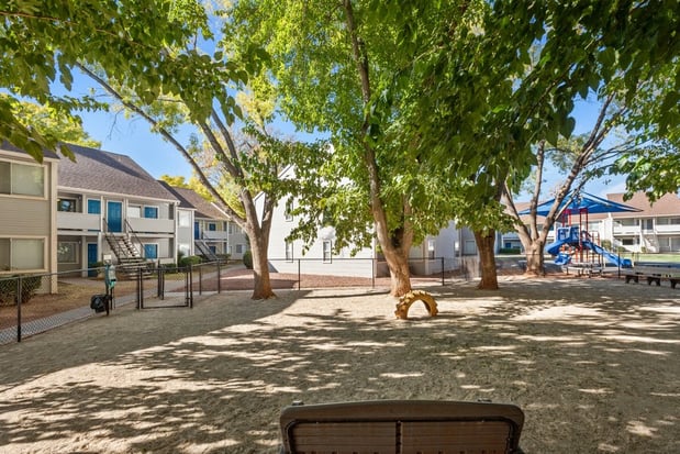 Images Bella Vista Apartments
