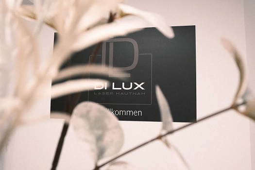 Bild 2 von DI LUX Laser Hautnah