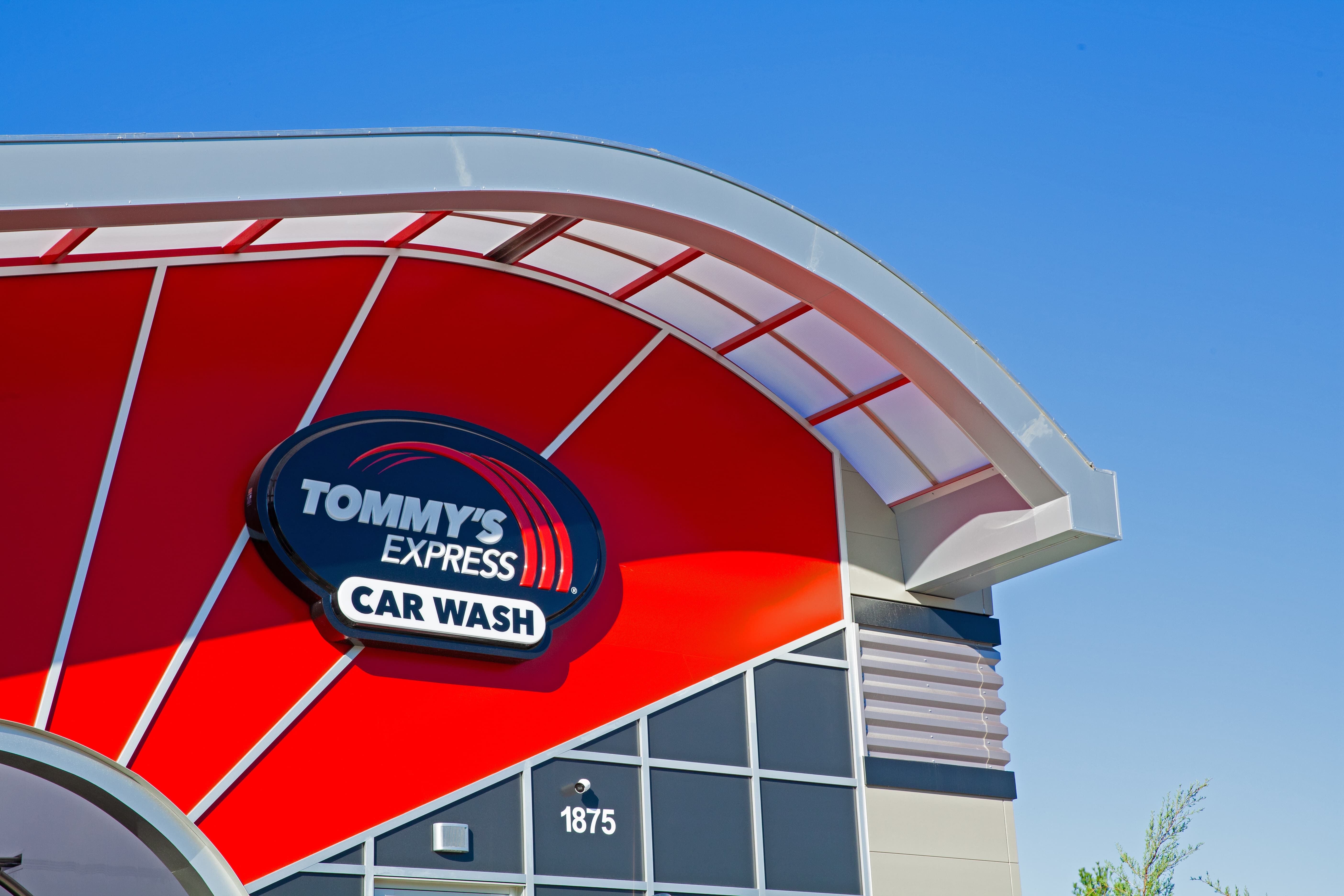 Tommy's Express Car Wash Image