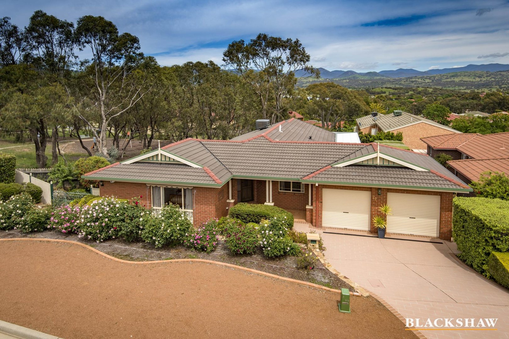 Images Blackshaw Real Estate Tuggeranong