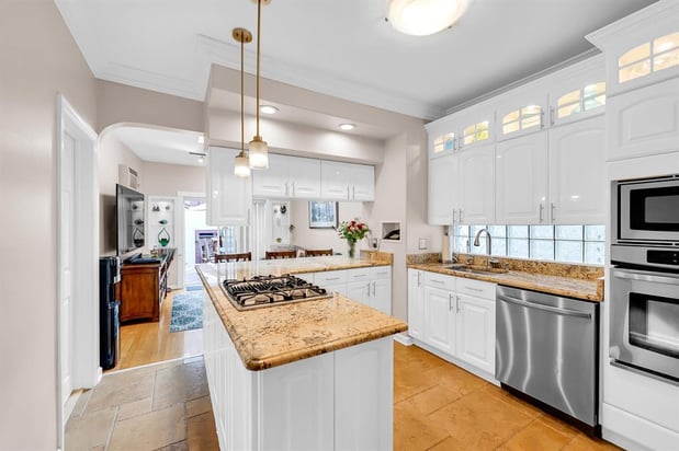 Images Tarek Hassieb, Team Tarek Real Estate Group | Liberty Realty | Hoboken Office