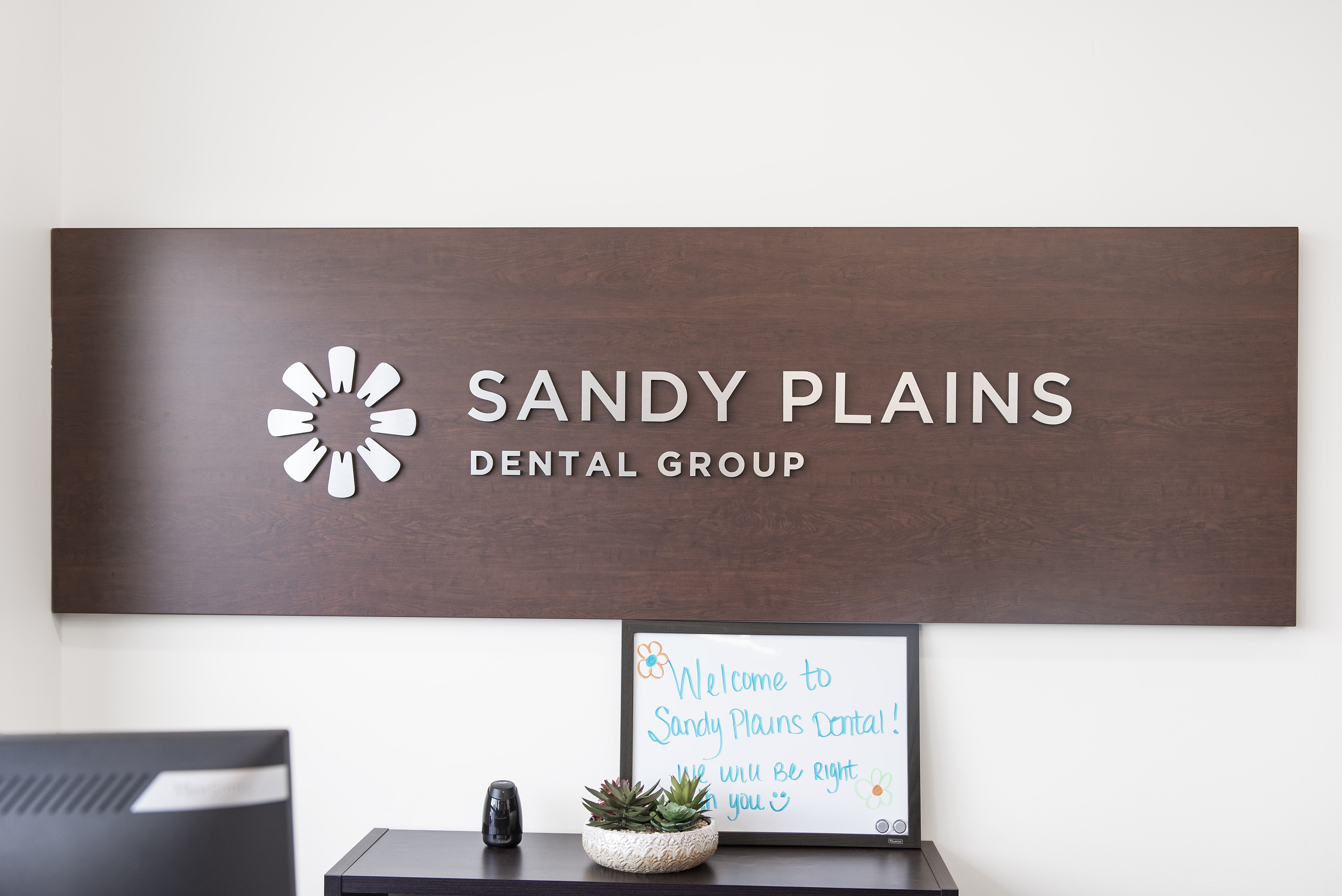 Sandy Plains Dental Group is here to provide dental care for your entire family.