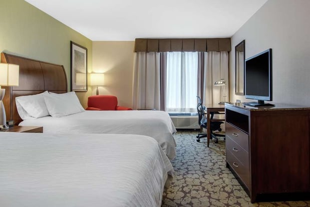 Images Hilton Garden Inn Portland Airport