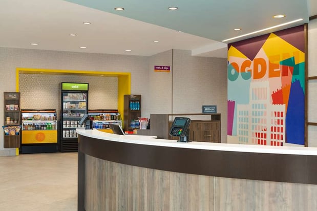 Images Tru by Hilton Ogden