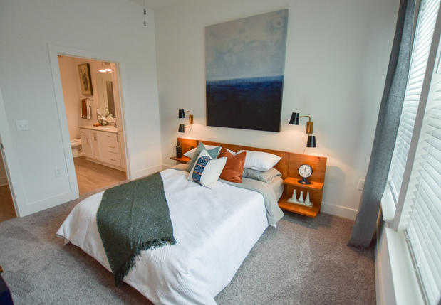 Images The Ivy at Ariston