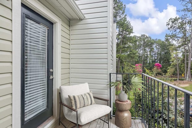 Images Elliot Gwinnett Place