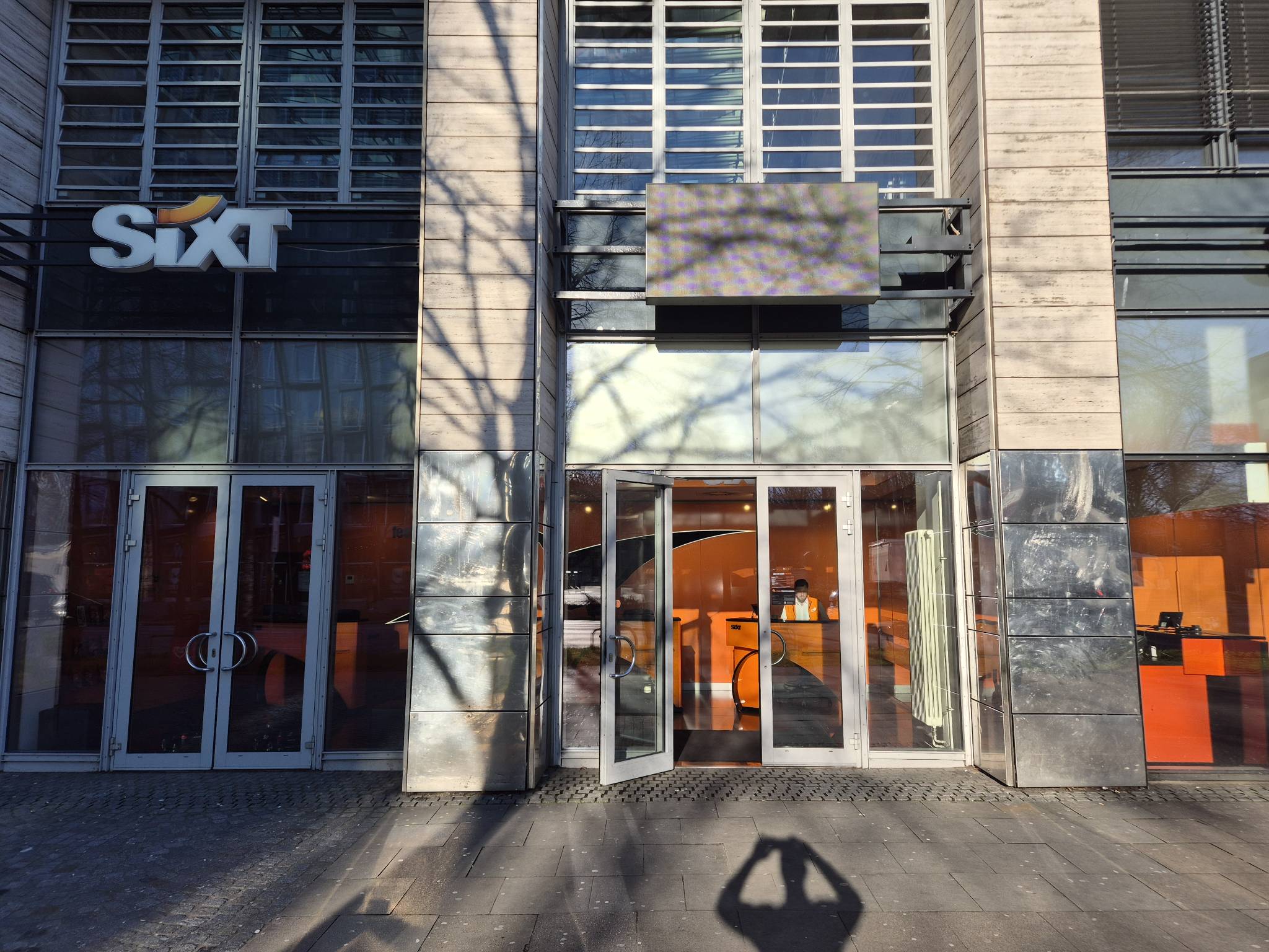 SIXT Autovermietung Hamburg Reeperbahn, Millerntorplatz 1 in Hamburg