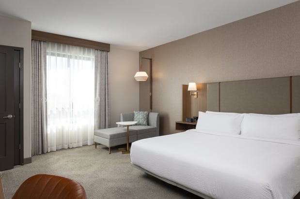 Images Holiday Inn & Suites Monterey Park - Los Angeles by IHG