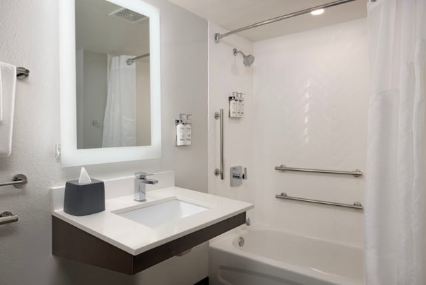 Images Holiday Inn & Suites Orlando SW - Celebration Area by IHG
