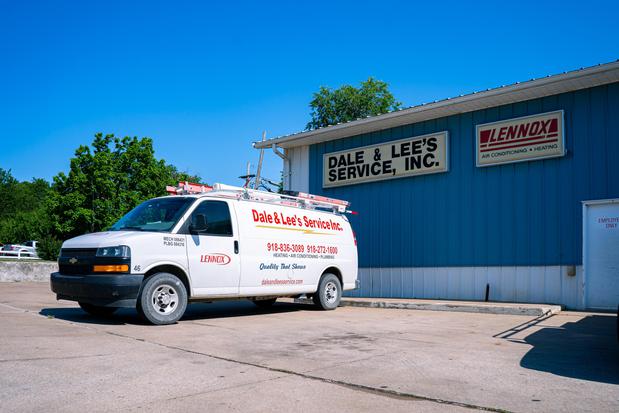 Images Dale and Lees Service Inc