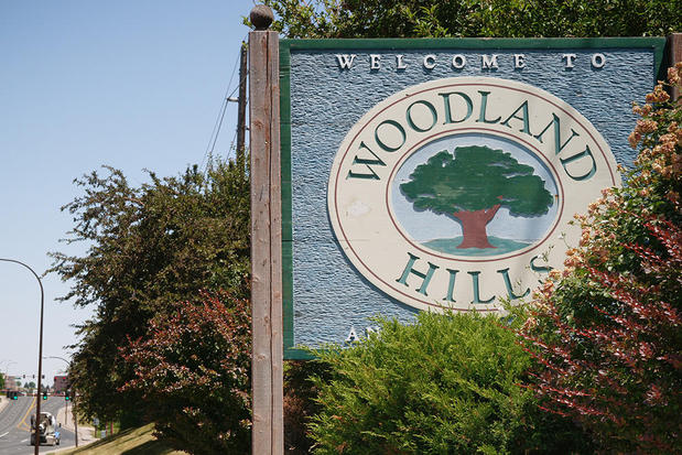 Images Woodland Hills