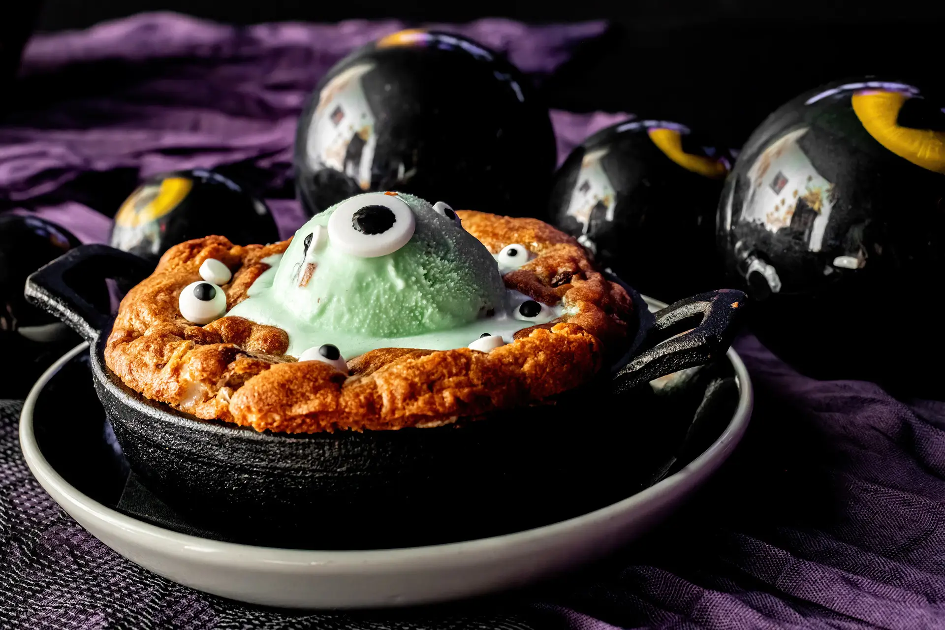 Monster Cookie Skillet (Haunted Hollywood)