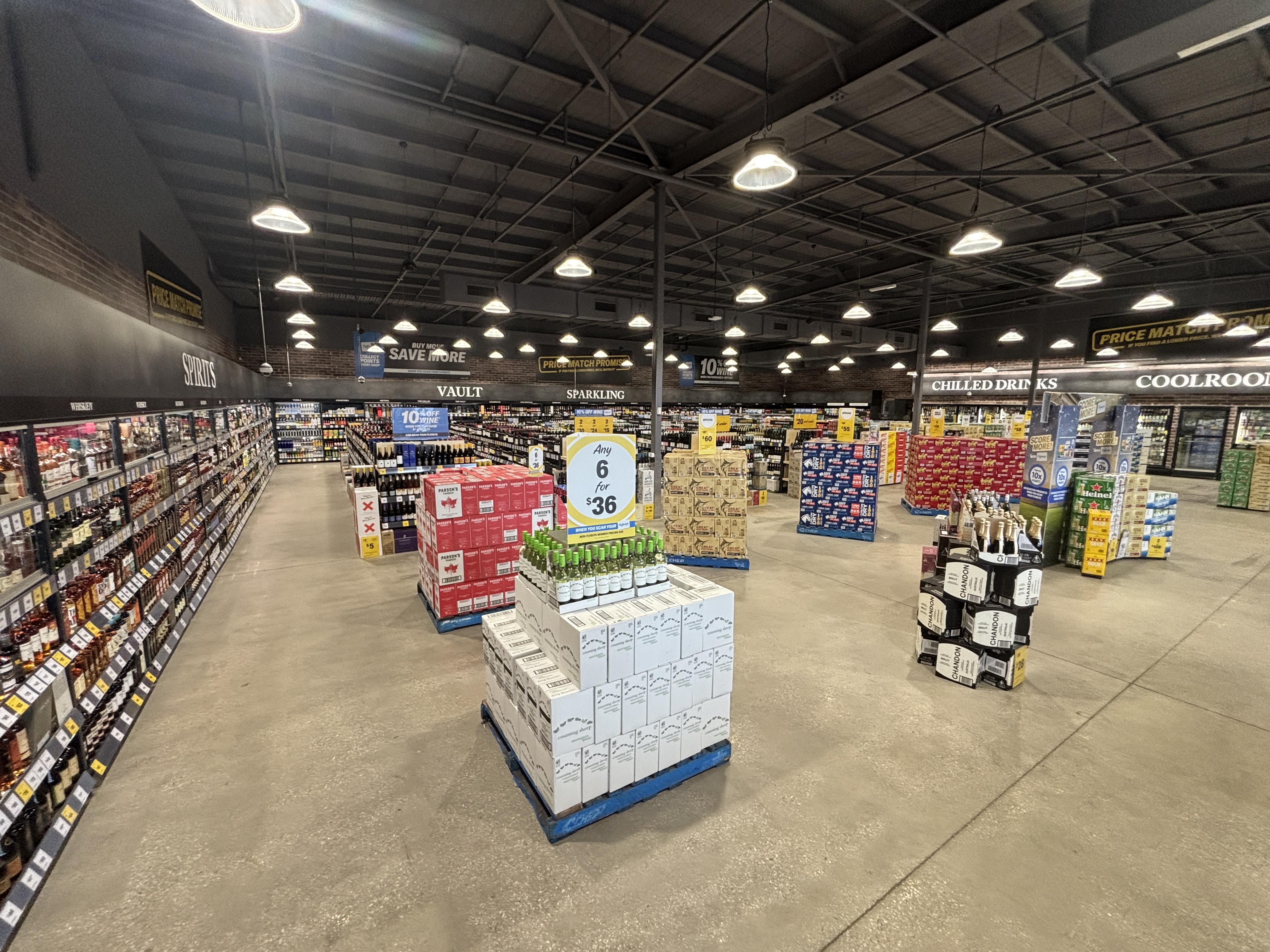 Images Liquorland Warehouse Caroline Springs (formerly First Choice Liquor Market Caroline Springs)