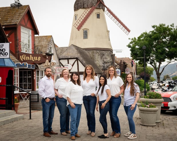 Images Julia Tipolt - State Farm Insurance Agent