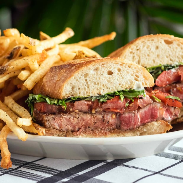 Images Hugo's Frog Bar & Fish House