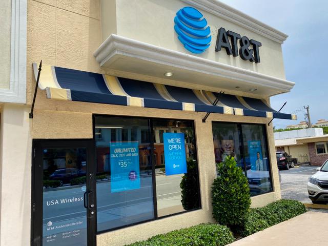 AT&T Store Photo