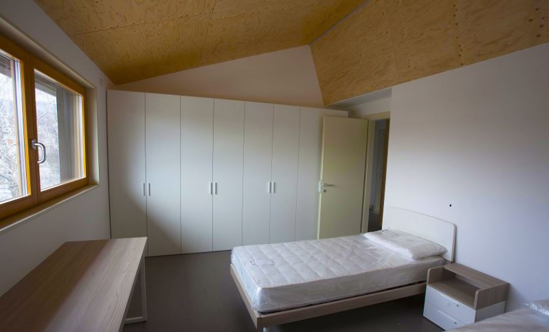 Images Tonin Ampelio Case in Legno
