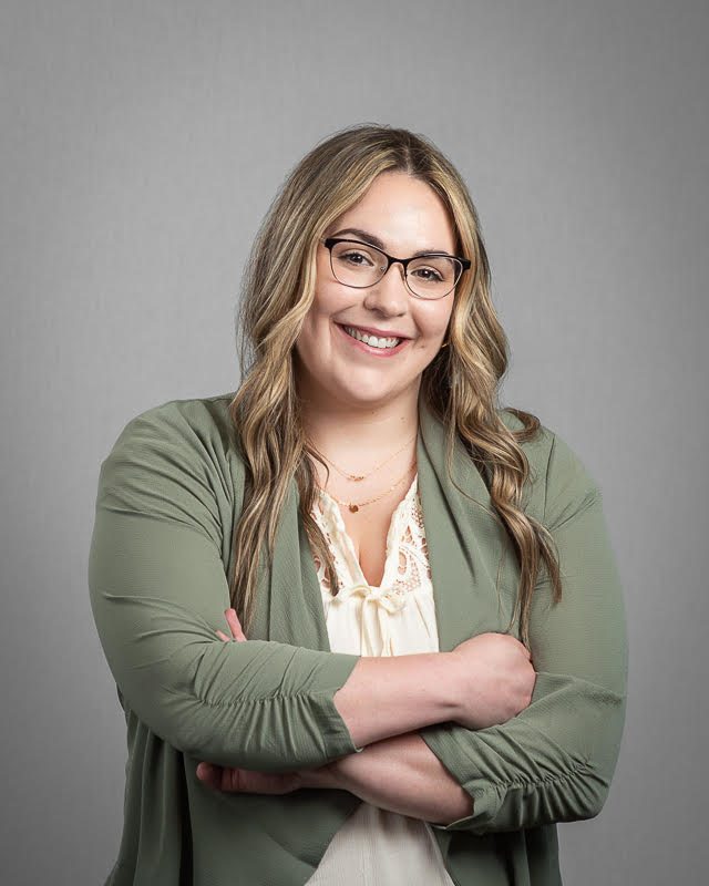 Emma started her insurance career before joining us in July 2021 and brings strong energy to helping customers put the right coverage in place. She now lives in Tennessee with her husband, son Wesley, and their three dogs, Frankie, Bean, and Louie.