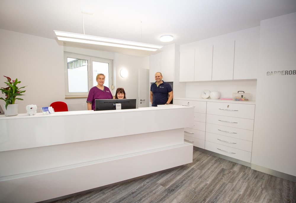 Zahnarztpraxis Dr. Miroslav Radev, Jägerstraße 11 in Nürnberg