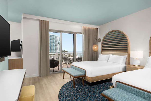 Images The Hiatus Clearwater Beach, Curio Collection by Hilton