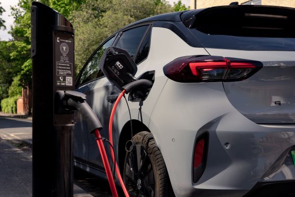 Images Connected Kerb Charging Stations