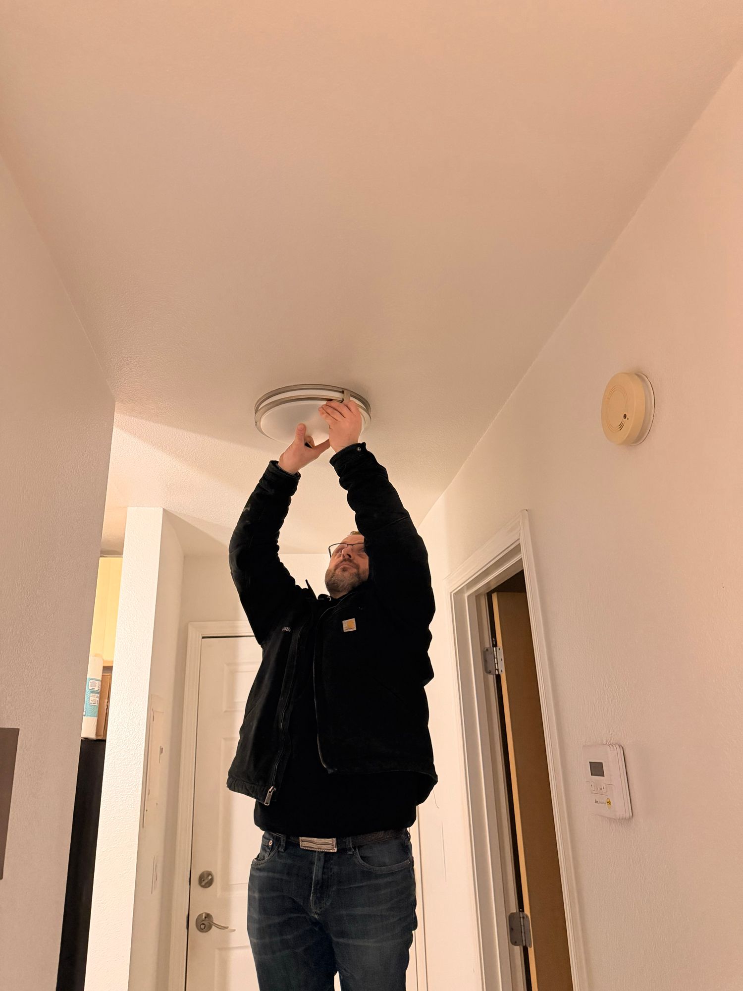 Jhammer Construction and Handyman Services Image