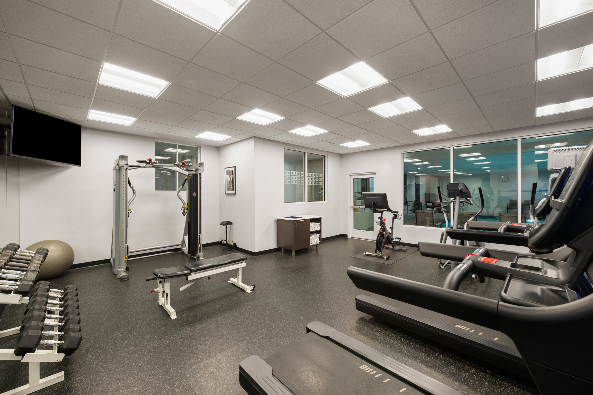 Holiday Inn Express & Suites Paso Robles by IHG Image