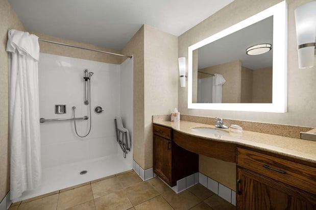 Images Homewood Suites by Hilton Bakersfield