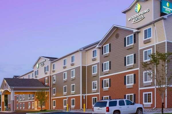 Images WoodSpring Suites Allentown