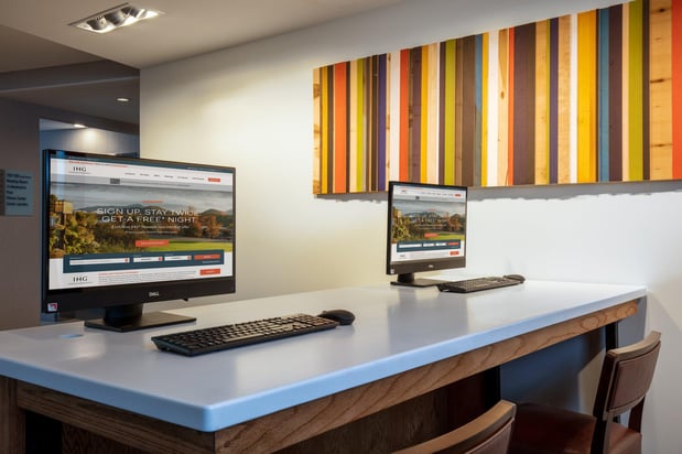 Images Holiday Inn Express & Suites Beloit by IHG