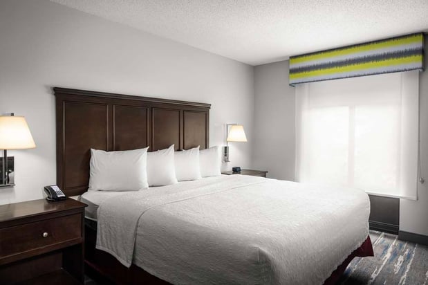 Images Hampton Inn & Suites Birmingham/280 East-Eagle Point