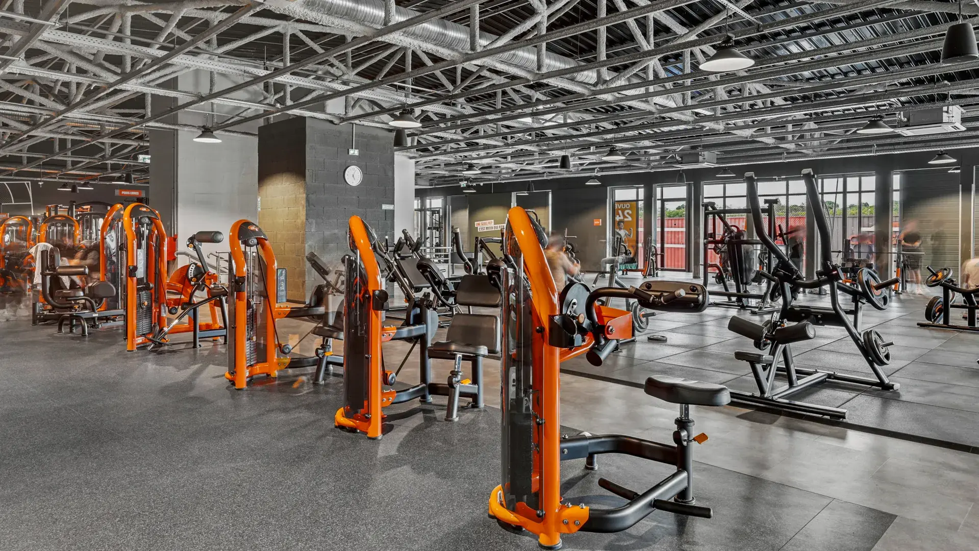 Images Basic-Fit 24/7