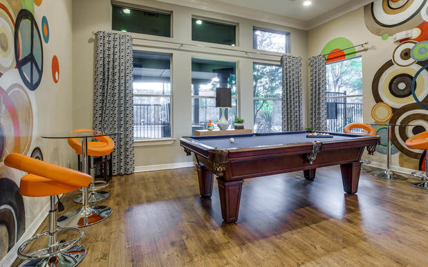 Images Orion McKinney Apartments