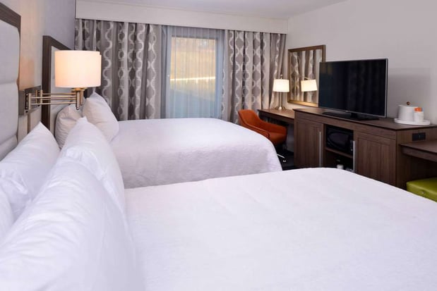 Images Hampton Inn & Suites Albany-East Greenbush