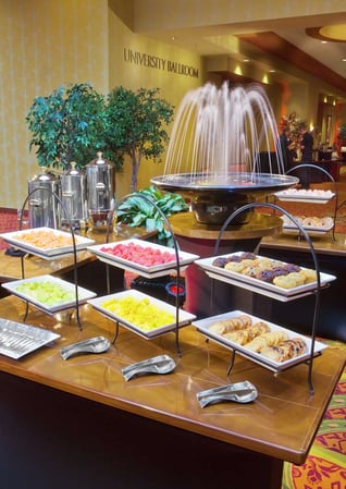 Images Embassy Suites by Hilton Norman Hotel & Conference Center