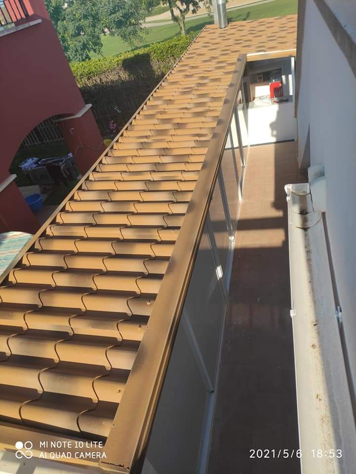 Images SolBye Toldos y Aluminios