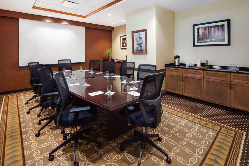 Hilton Garden Inn Montreal Centre-Ville