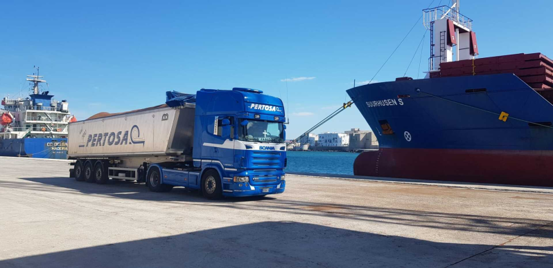 Images Autotrasporti Pertosa Francesco