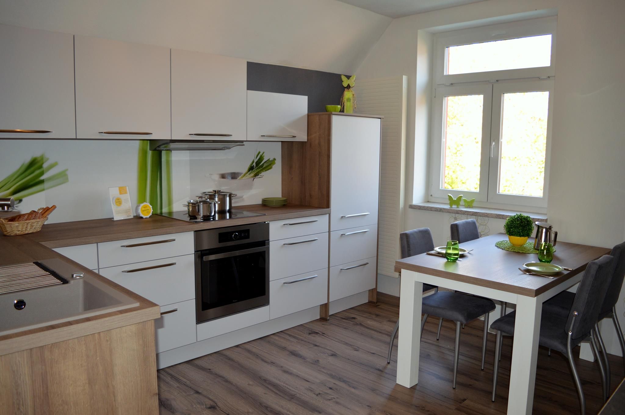 Möbelhaus WKE Inh. Jörg Kellner, Provinzialstr. 51 in Schimberg