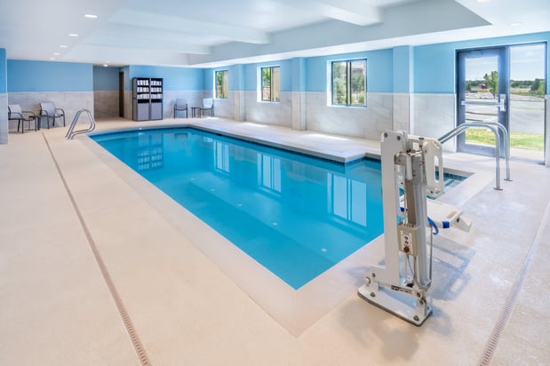 Images Holiday Inn Express & Suites Colorado Springs-First & Main by IHG