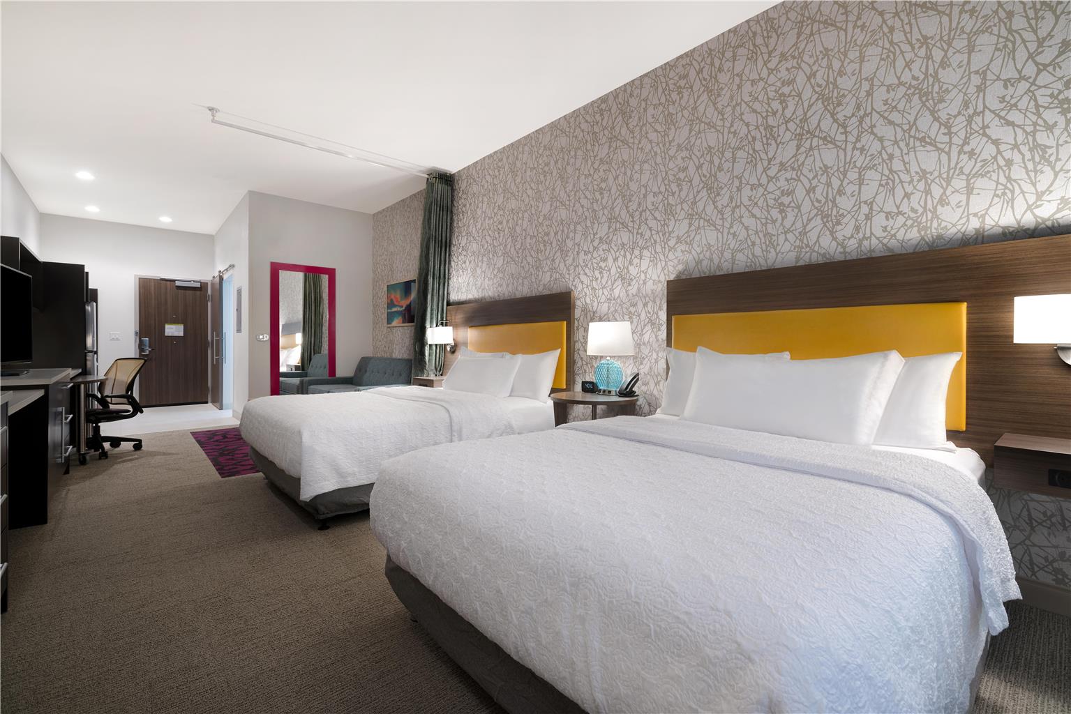 Guest room