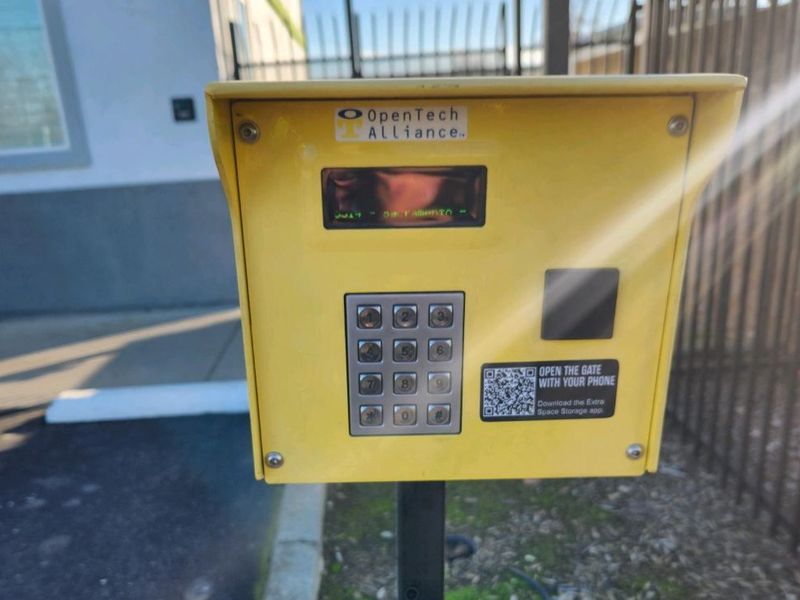 Extra Space Storage Image