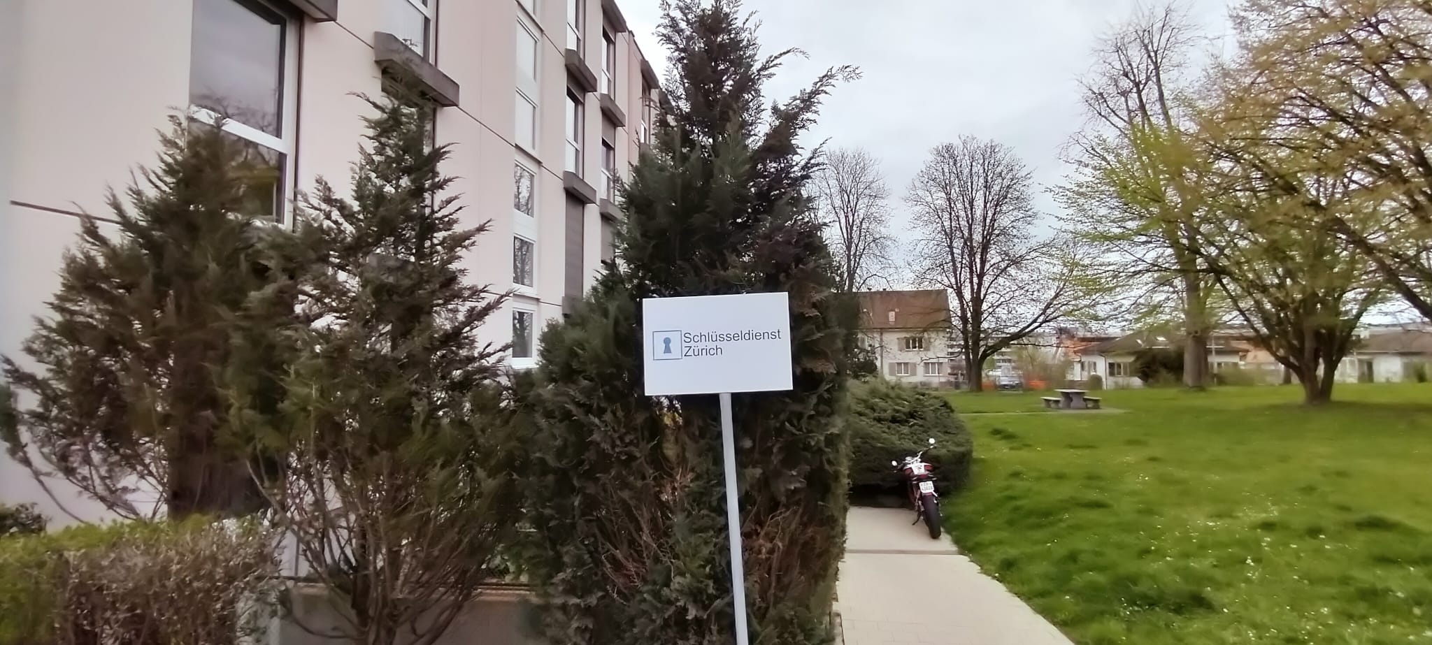 Schlüsseldienst Zürich, Georg Kempf-Strasse 22 in Zürich