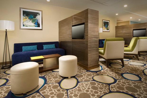 Images Holiday Inn El Paso Airport, an IHG Hotel