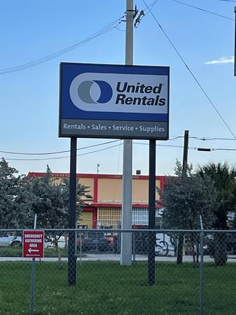 Images United Rentals - Power & HVAC