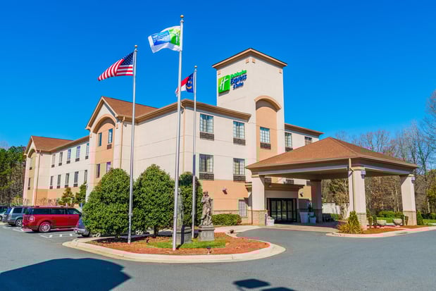 Images Holiday Inn Express & Suites Albemarle by IHG