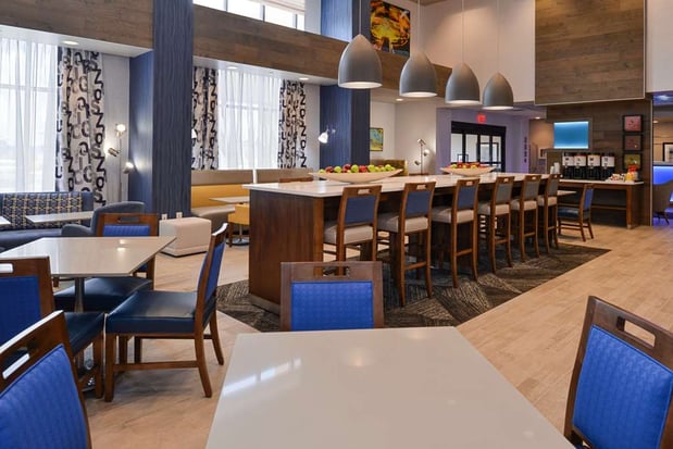 Images Hampton Inn & Suites Cincinnati-Mason
